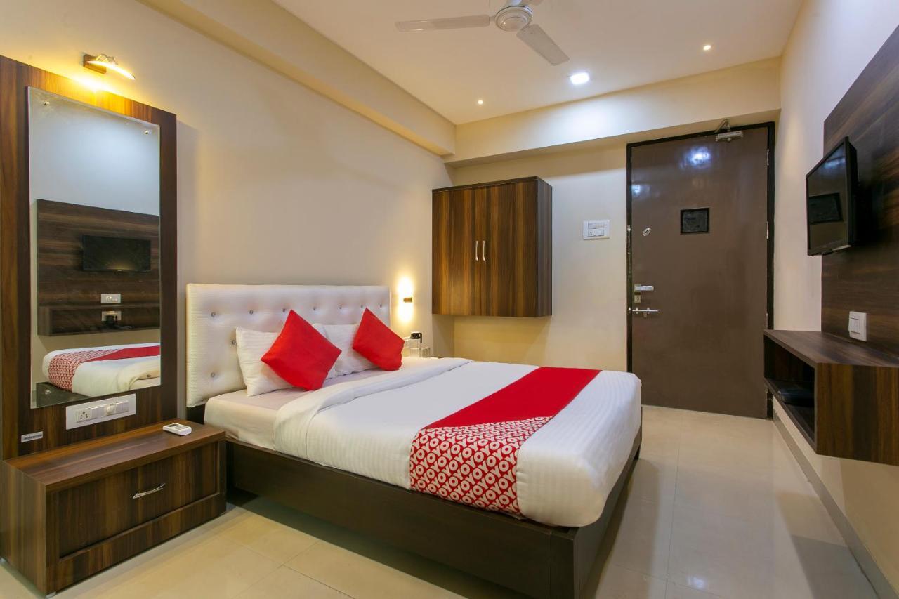 Oyo 62220 Hotel Stay Inn Kalyan Bagian luar foto