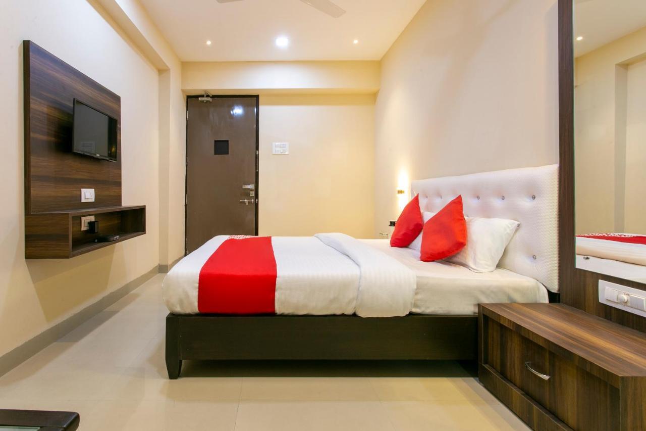 Oyo 62220 Hotel Stay Inn Kalyan Bagian luar foto