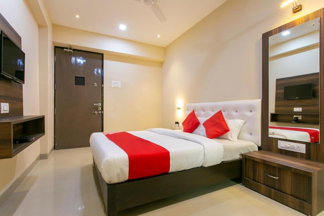 Oyo 62220 Hotel Stay Inn Kalyan Bagian luar foto